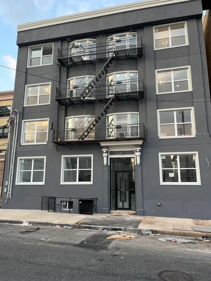 EIFS Brooklyn